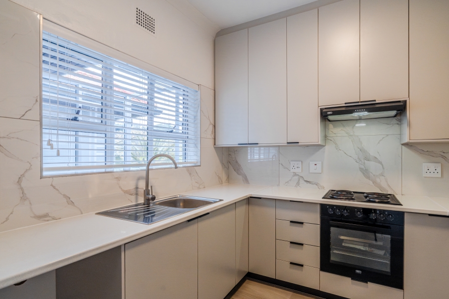 To Let 2 Bedroom Property for Rent in Rondebosch Western Cape
